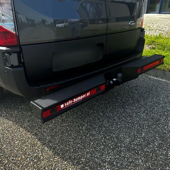 Voorraad: Safe-bumper met ge&iuml;ntegreerde trekhaak PDM OEM Ford Transit 2014&gt; voorwielaandrijving